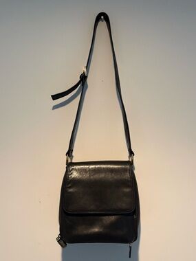 Worthington Leather Shoulder/Crossbody Bag